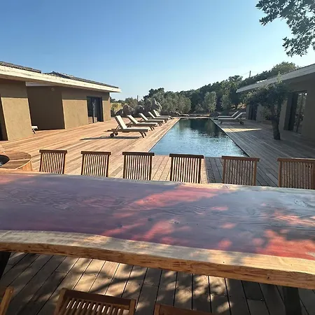 Les Toussaint Alojamento de Acomodação e Pequeno-almoço Pianottoli-Caldarello (Corsica)