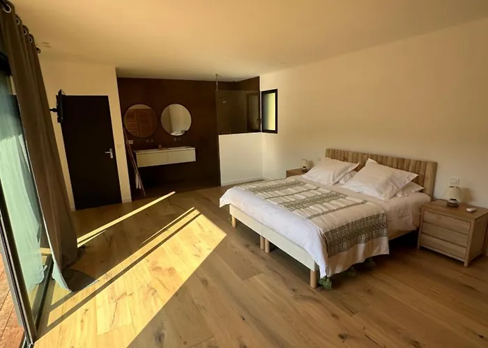 Les Toussaint Pianottoli-Caldarello (Corsica)